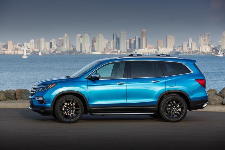  Honda Pilot Accessory Package 2015 года  (фото 5 из 5)